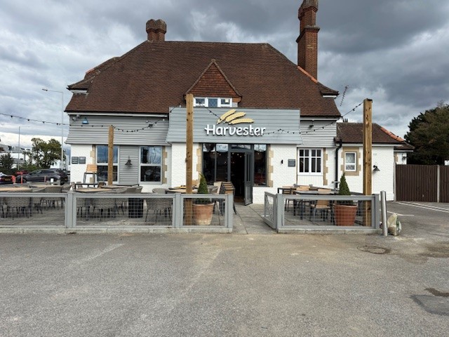 Harvester, Bulldog Ashford